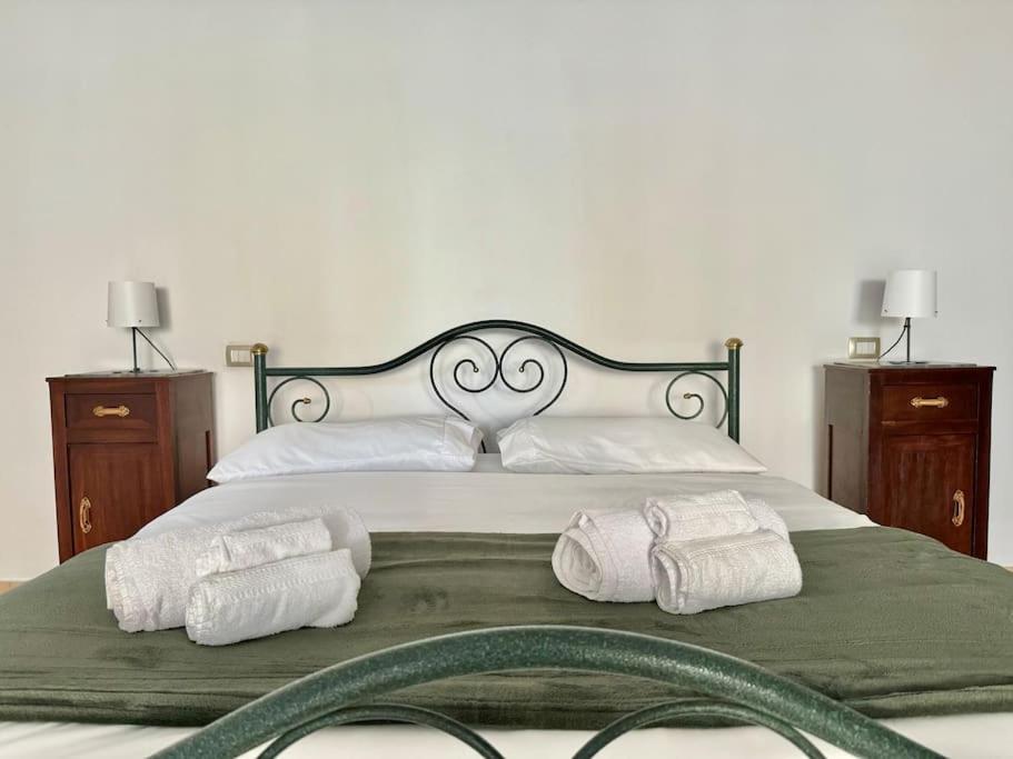 Casa Nel Verde - 4 Posti Letto Apartment Chiaravalle Marche Exterior photo